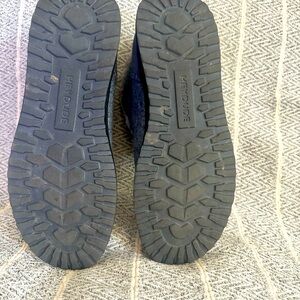 Hey Dude ankle boots